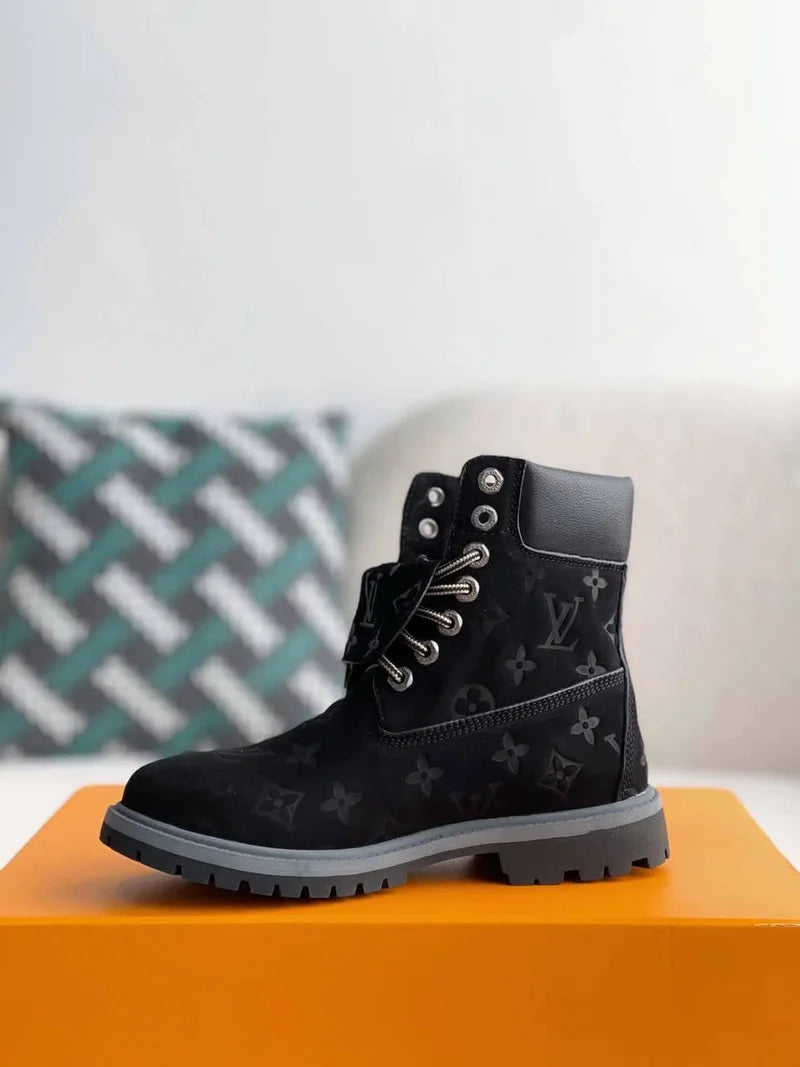 LOUIS VUITTON X TIMBERLAND