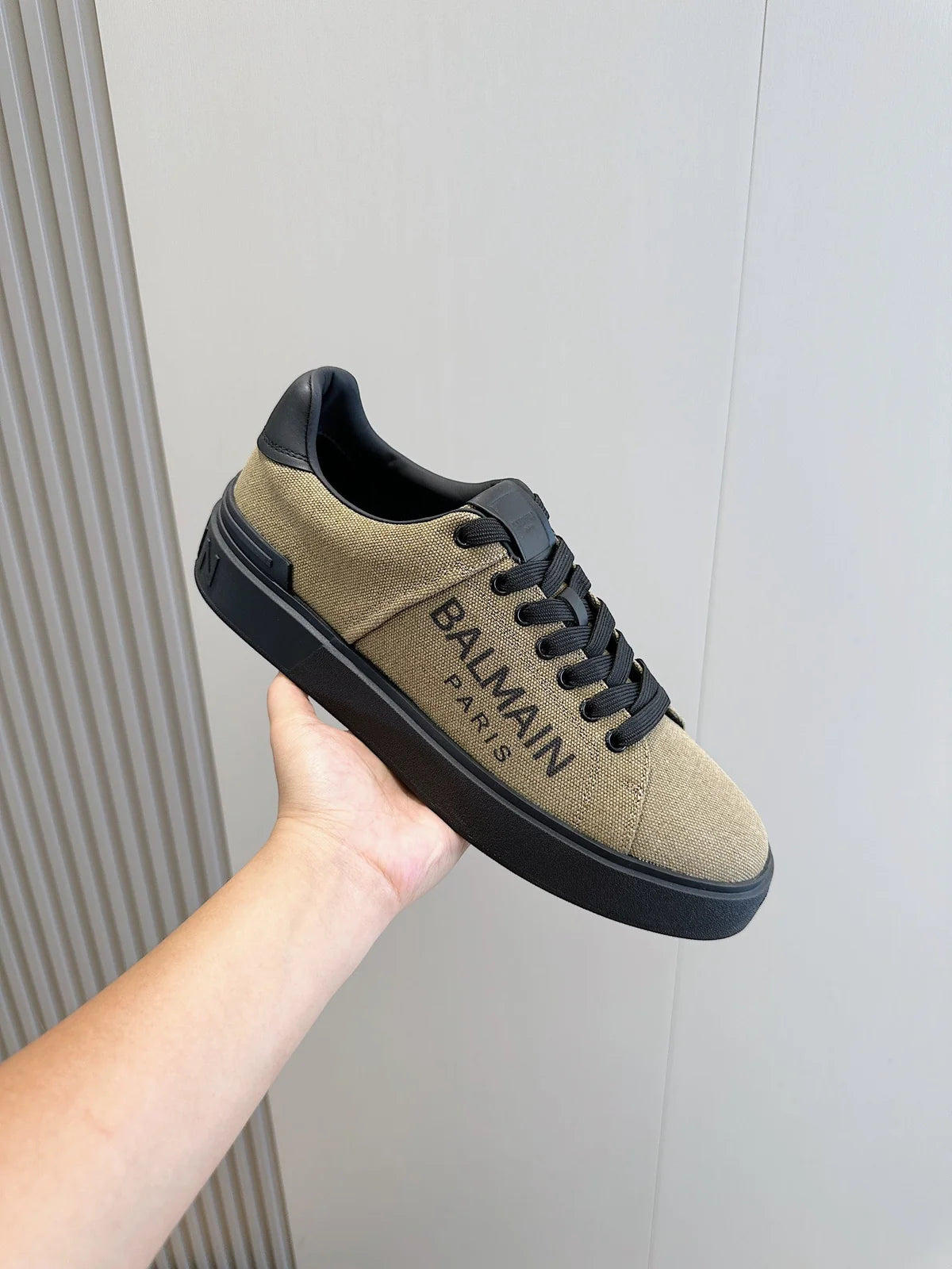 BALMAIN SNEAKER