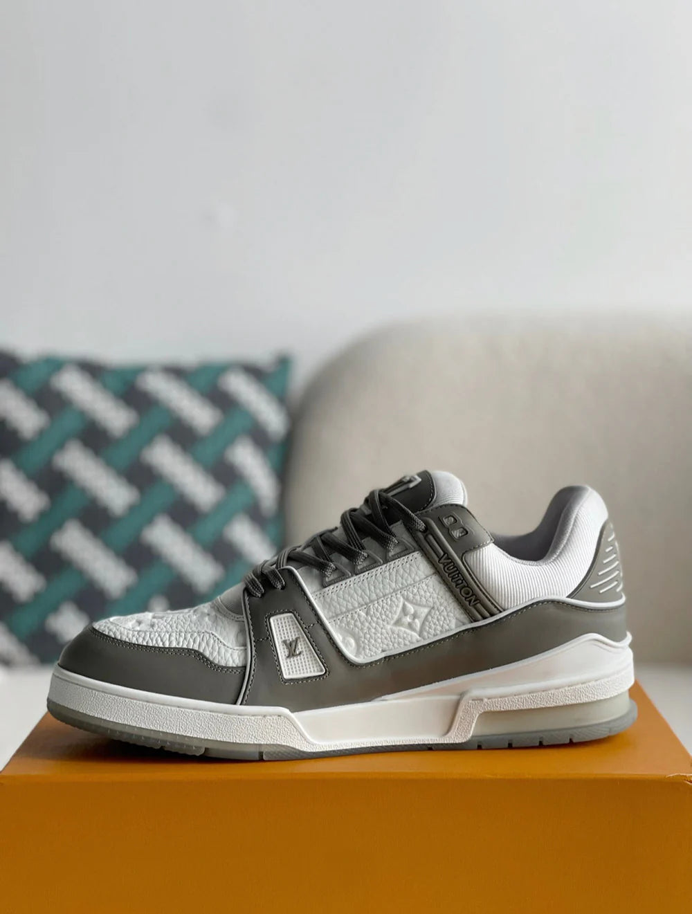 LOUIS VUITTON TRAINER