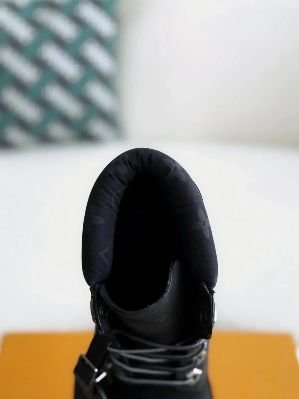 LOUIS VUITTON X TIMBERLAND