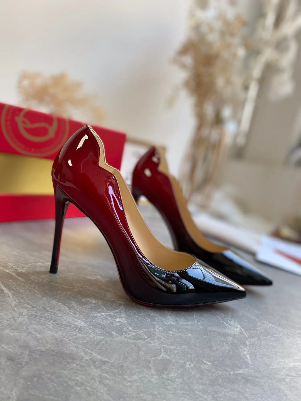 LOUBOUTIN TACCHI