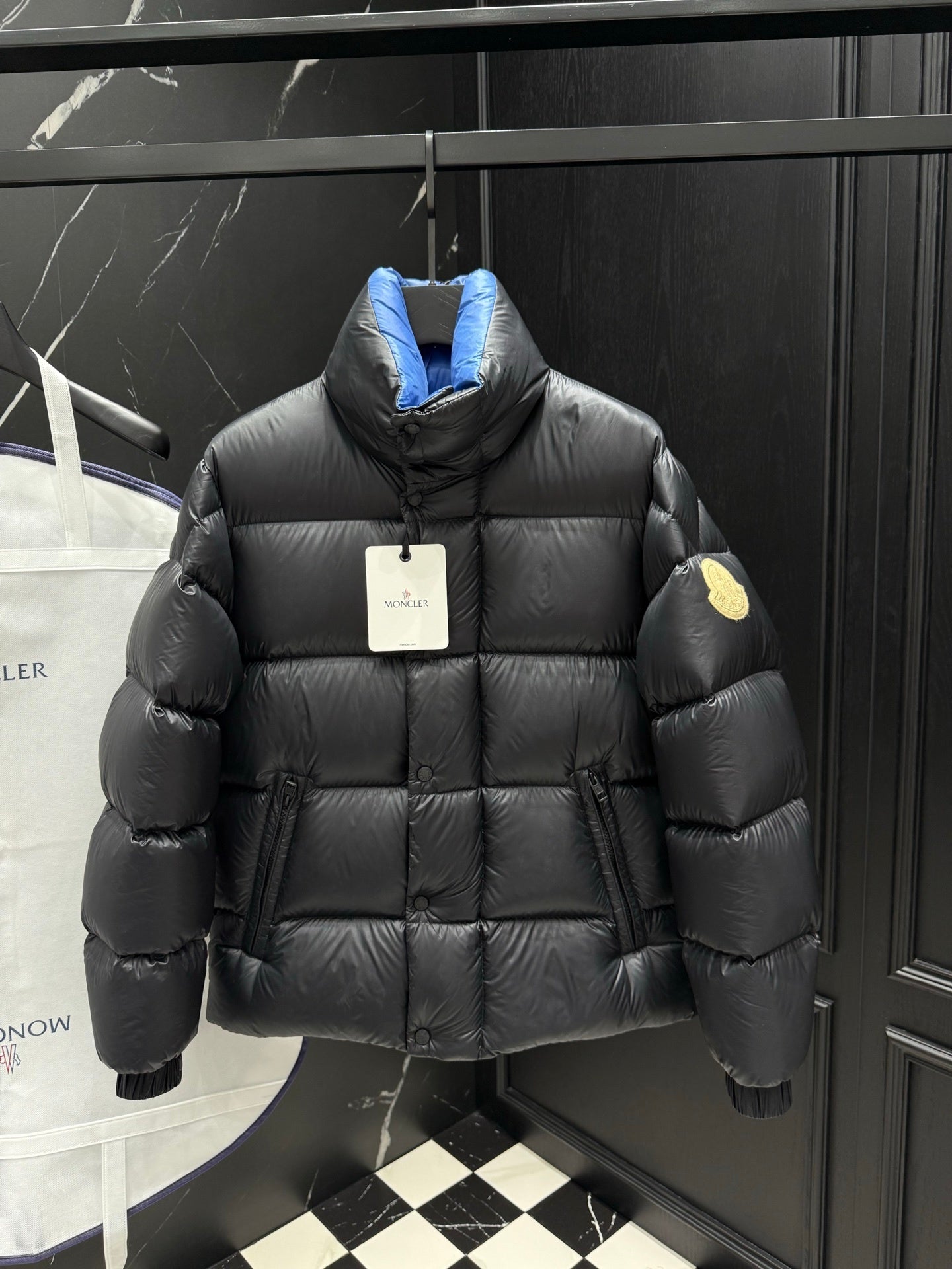 MONCLER