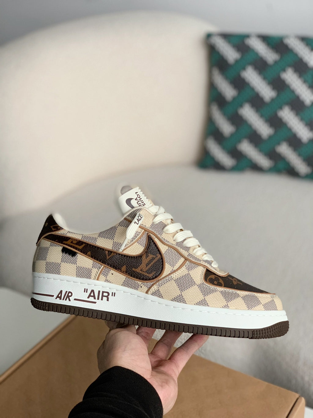 AIR FORCE 1 X LOUIS VUITTON