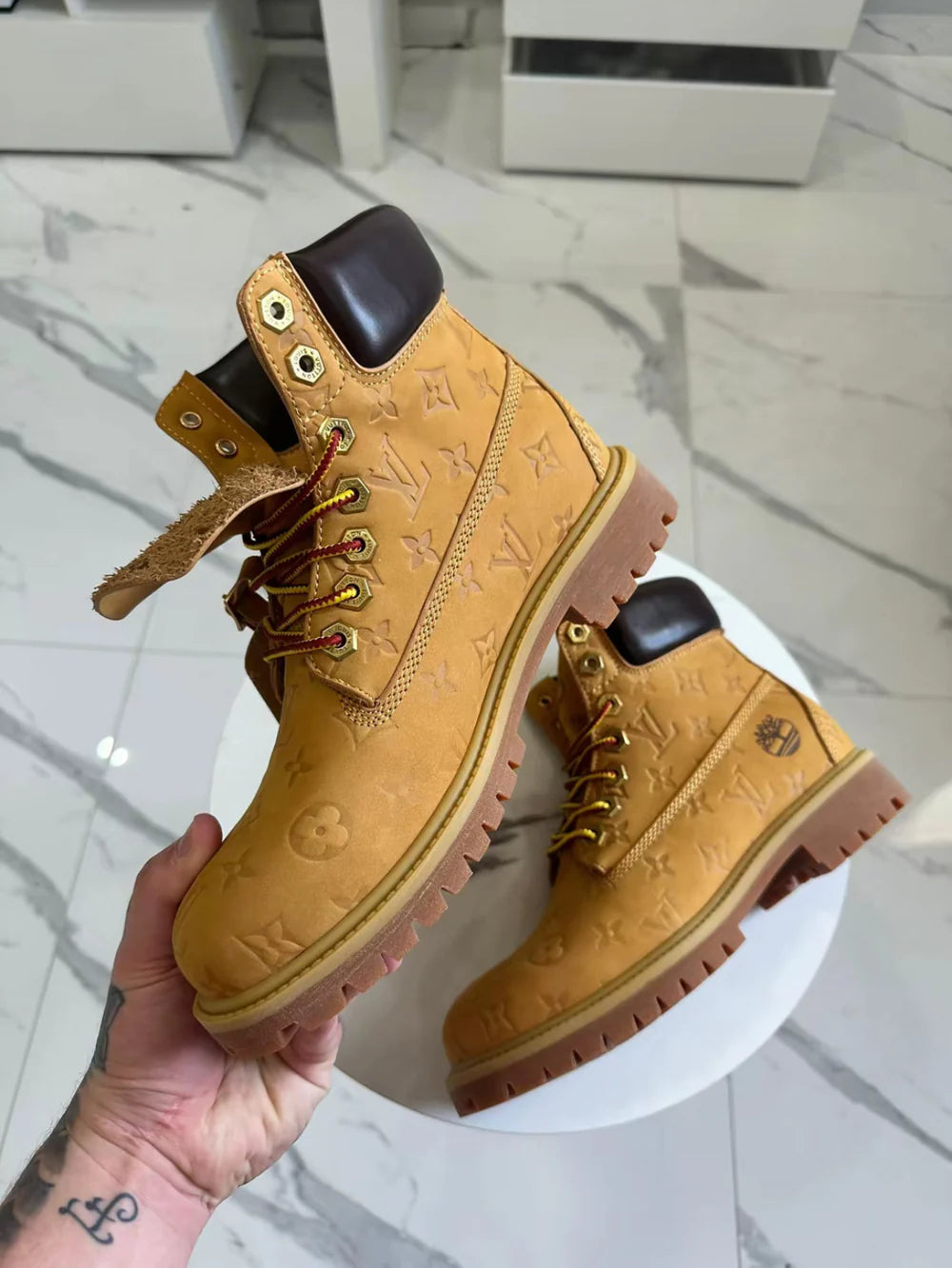 LOUIS VUITTON X TIMBERLAND