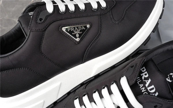 PRADA SNEAKER