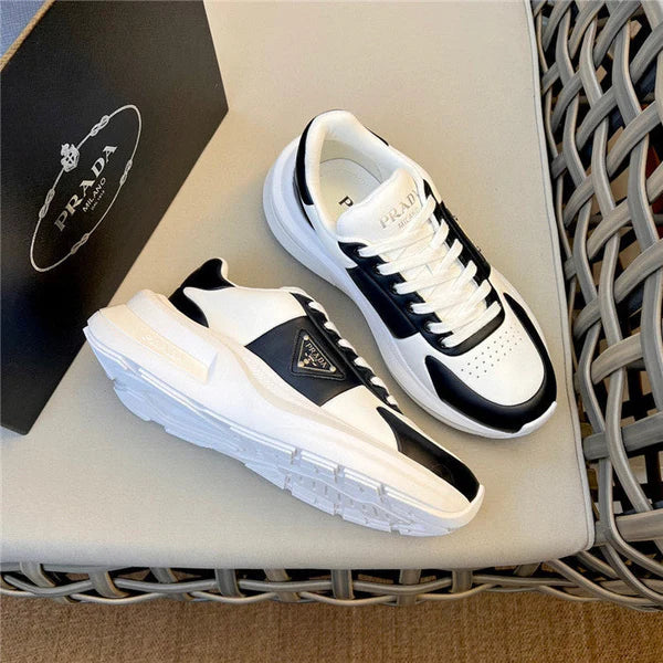 PRADA SNEAKER