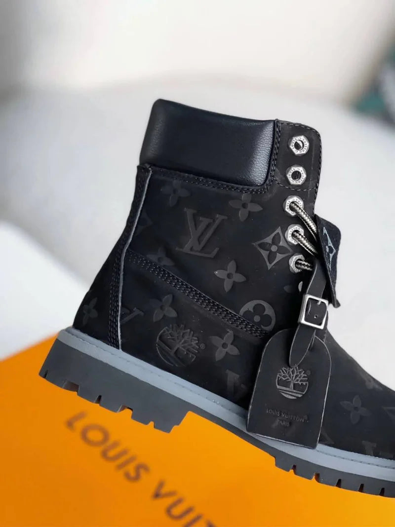 LOUIS VUITTON X TIMBERLAND