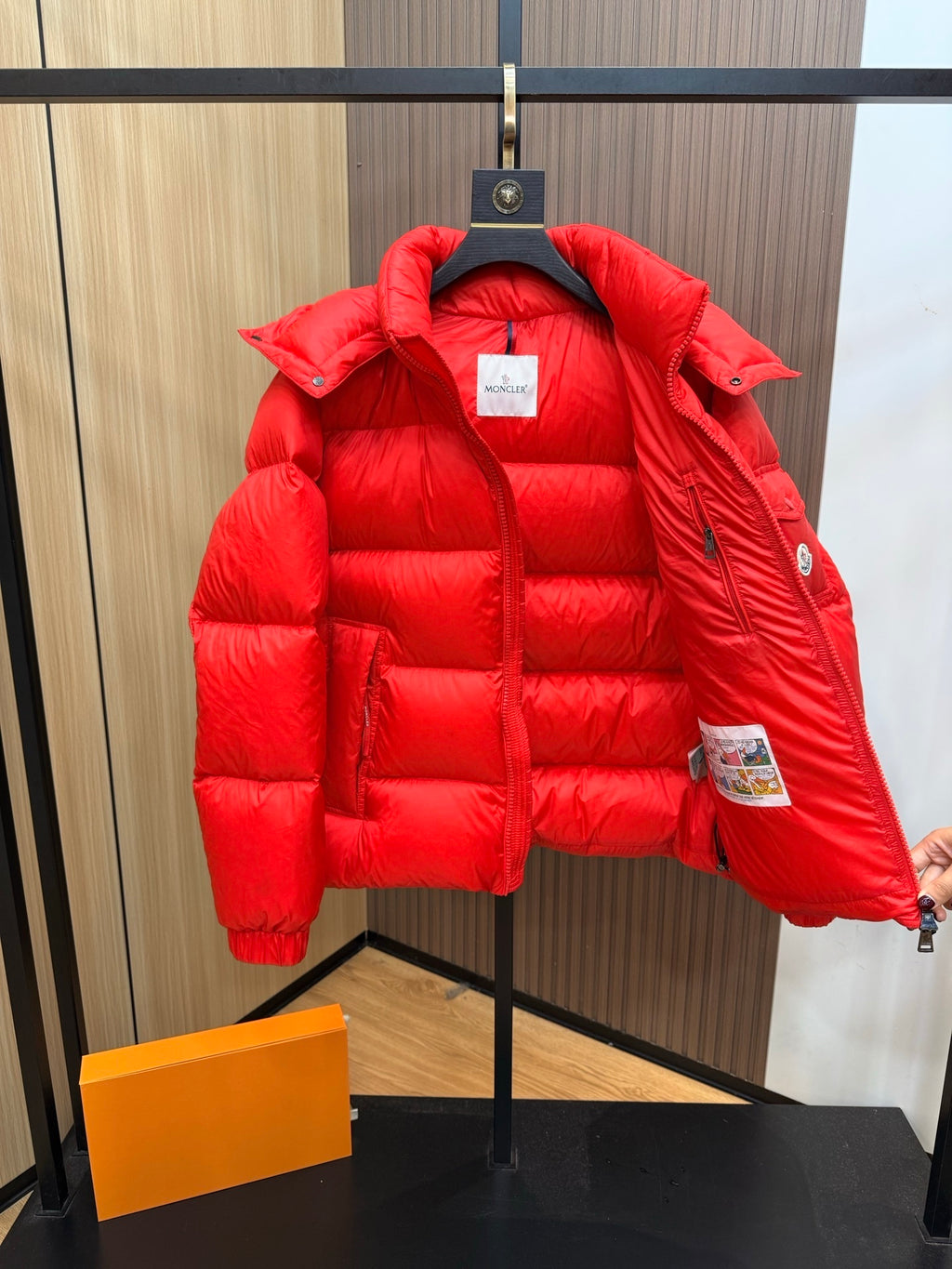 MONCLER