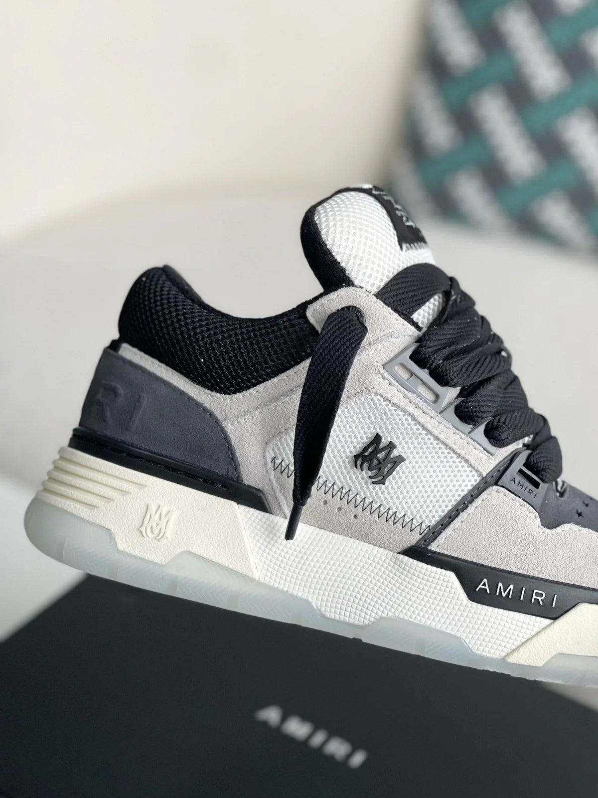 AMIRI SNEAKER
