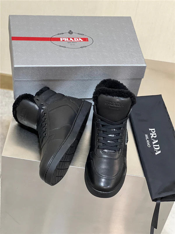 PRADA SNEAKER